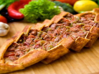 KUŞBAŞILI PİDE 