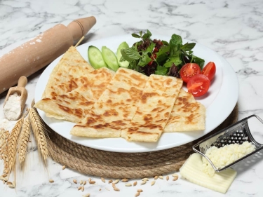 TAVUKLU KAŞARLI GÖZLEME