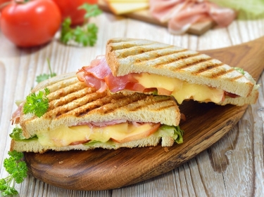 KAŞARLI TOST